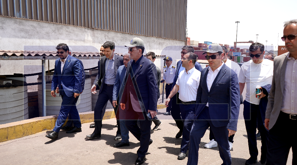 بازدید هیئت تجاری از کشور ازبکستان از مرکز لجستیک و پایانه کانتینری بندرعباس آریا
